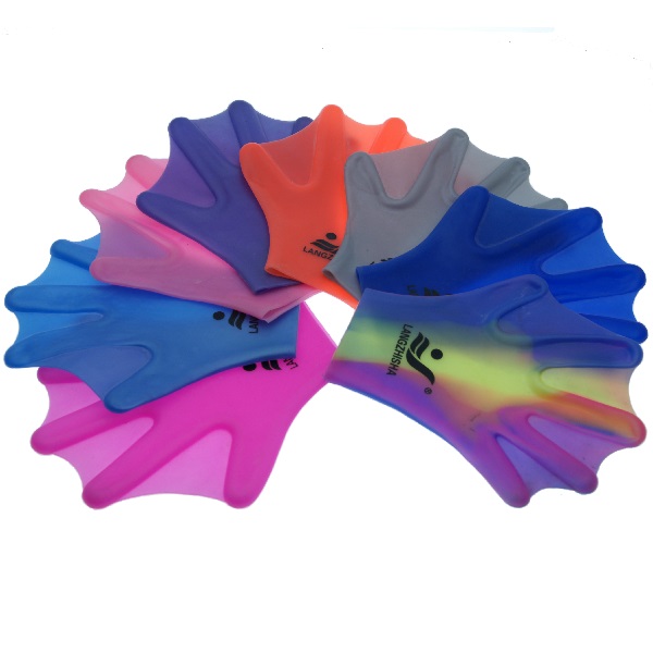 Перчатки для пловца с перепонками 4-5лет, разноцветные
